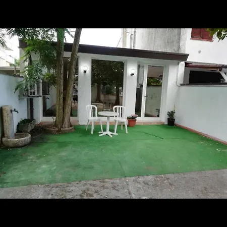 Holiday home Piccolo Loft Con Giardino
